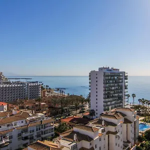 Estudio Recien Reformado En Primera Linea De Playa Benalmadena